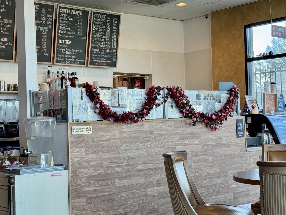 Is Sweet Coffee & Dessert